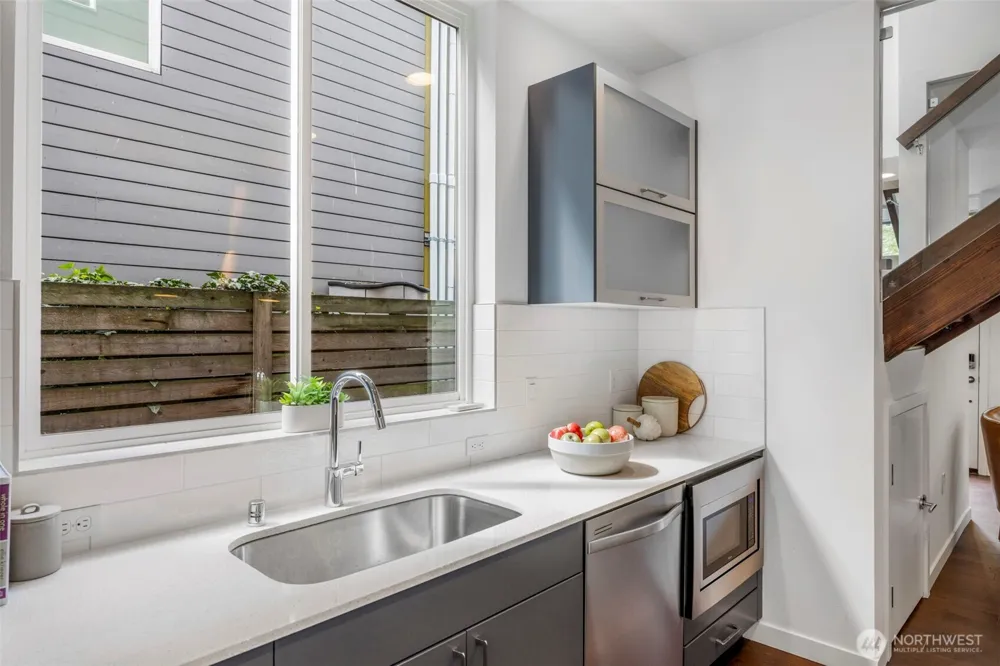 1415 E Fir Street Seattle, WA 98122