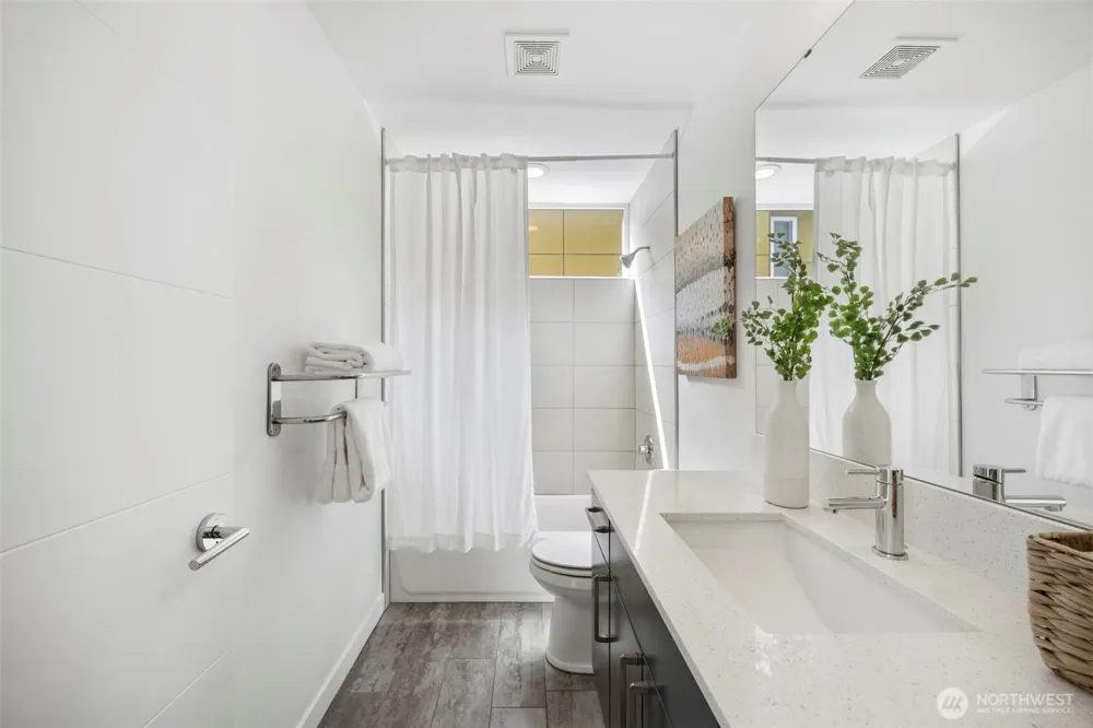 1415 E Fir Street Seattle, WA 98122