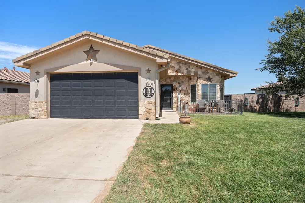 1200 CABERNET WAY Amarillo, TX 79124