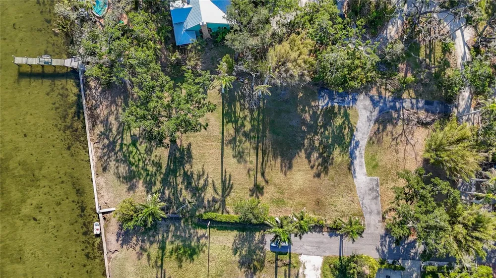408 31ST STREET NW Bradenton, FL 34205