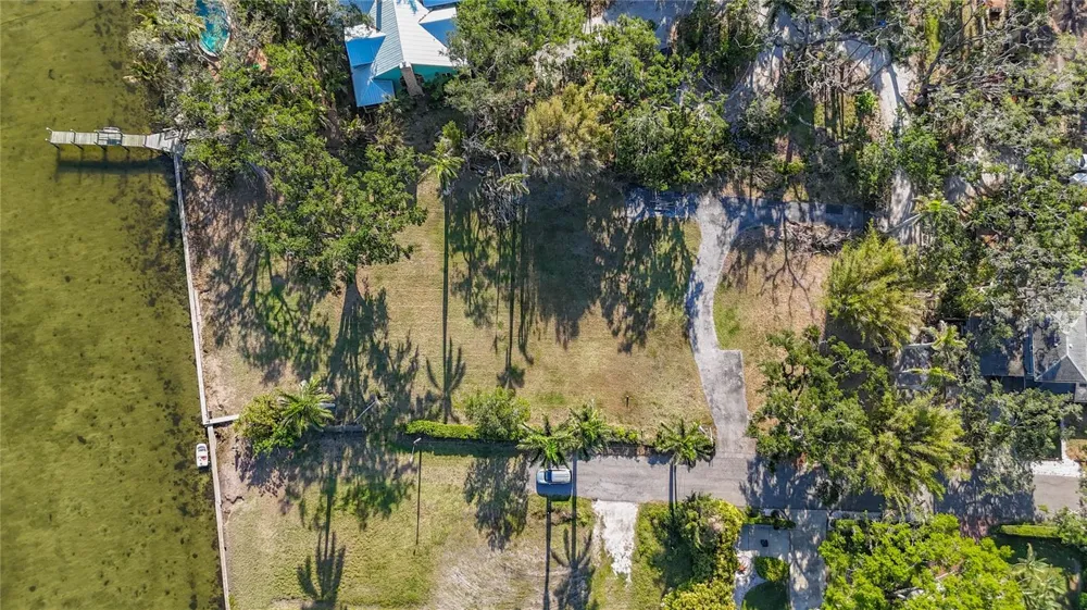 408 31ST STREET NW Bradenton, FL 34205