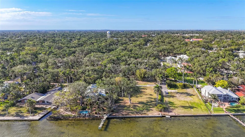 408 31ST STREET NW Bradenton, FL 34205