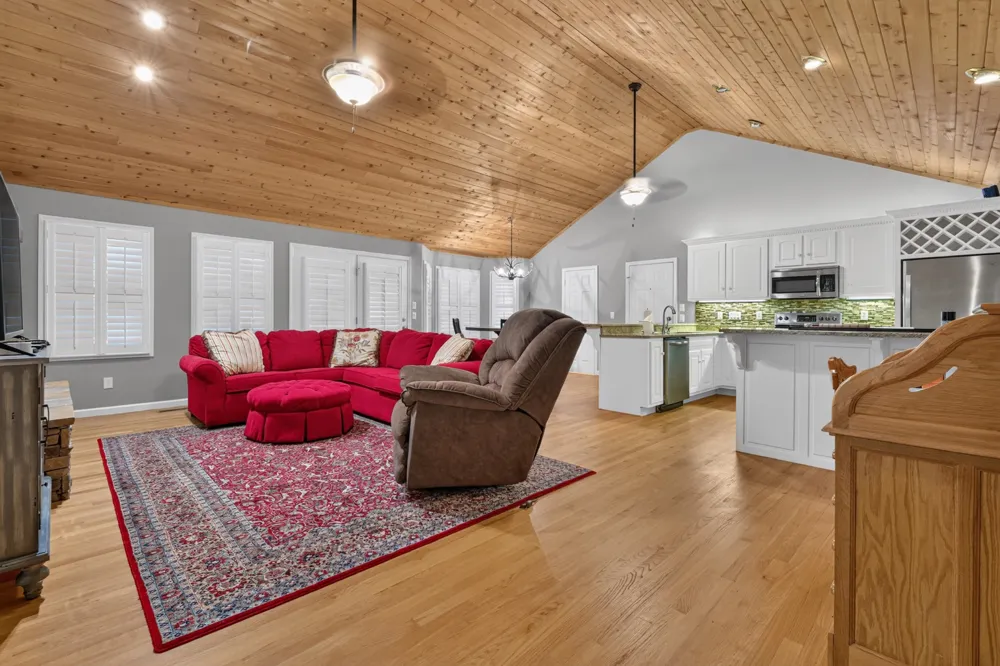 107 Chickory Ln Monteagle, TN 37356
