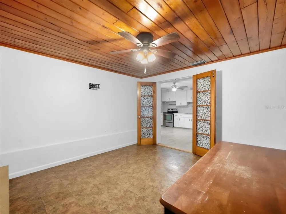 4641 25TH AVENUE St Petersburg, FL 33713
