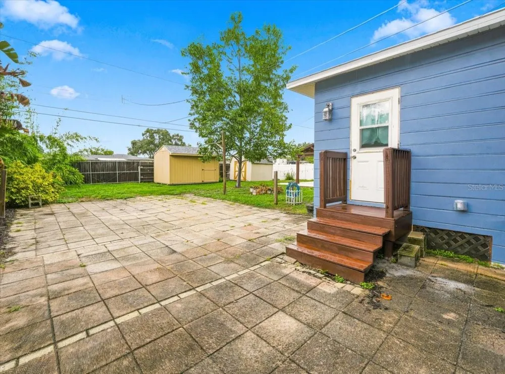 4641 25TH AVENUE St Petersburg, FL 33713
