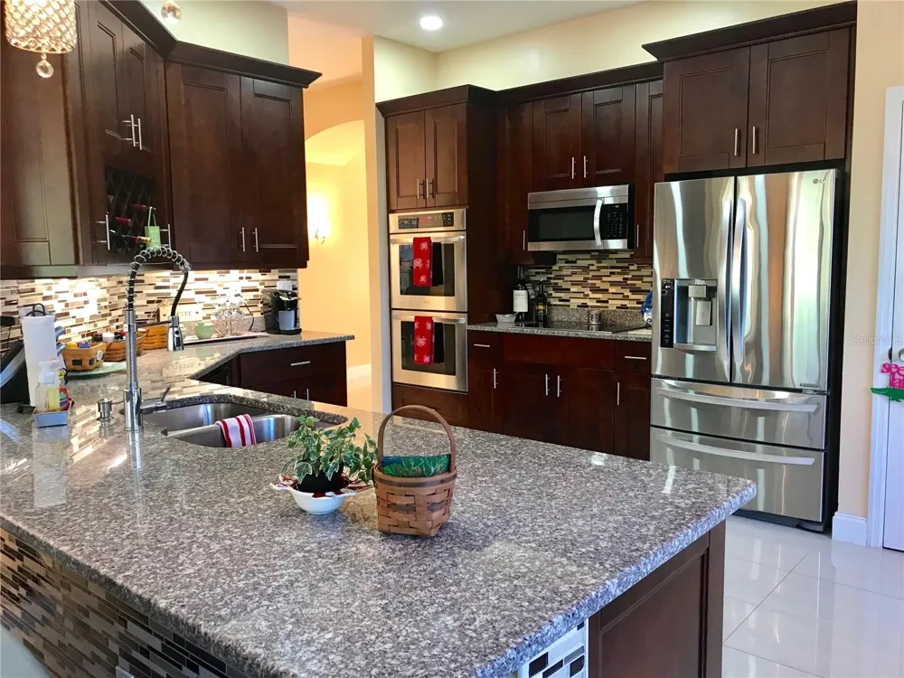 6273 DONNINGTON COURT Sarasota, FL 34238