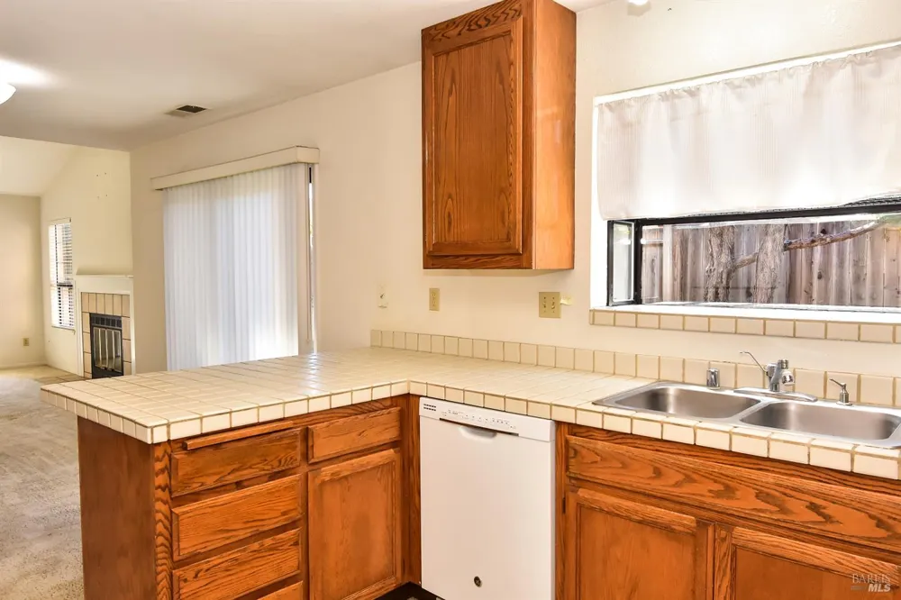 483 La Quinta Lane Sonoma, CA 95476
