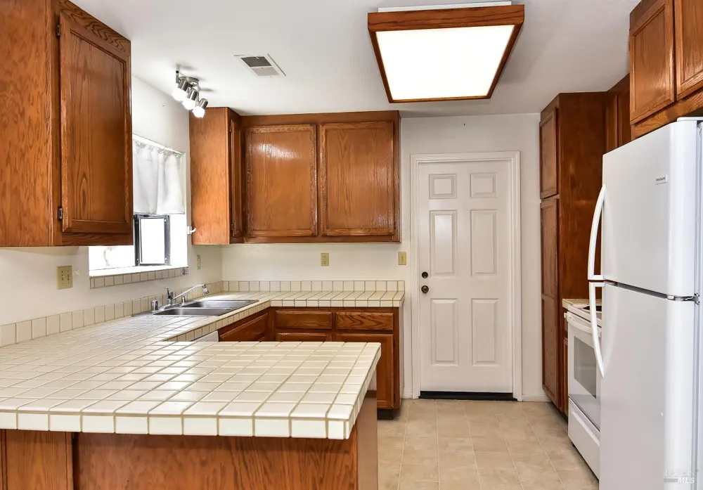 483 La Quinta Lane Sonoma, CA 95476