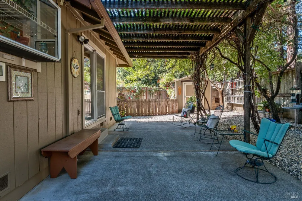 105 William Circle Cloverdale, CA 95425