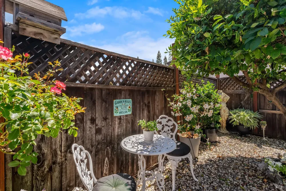 705 Sequoia Street Windsor, CA 95492