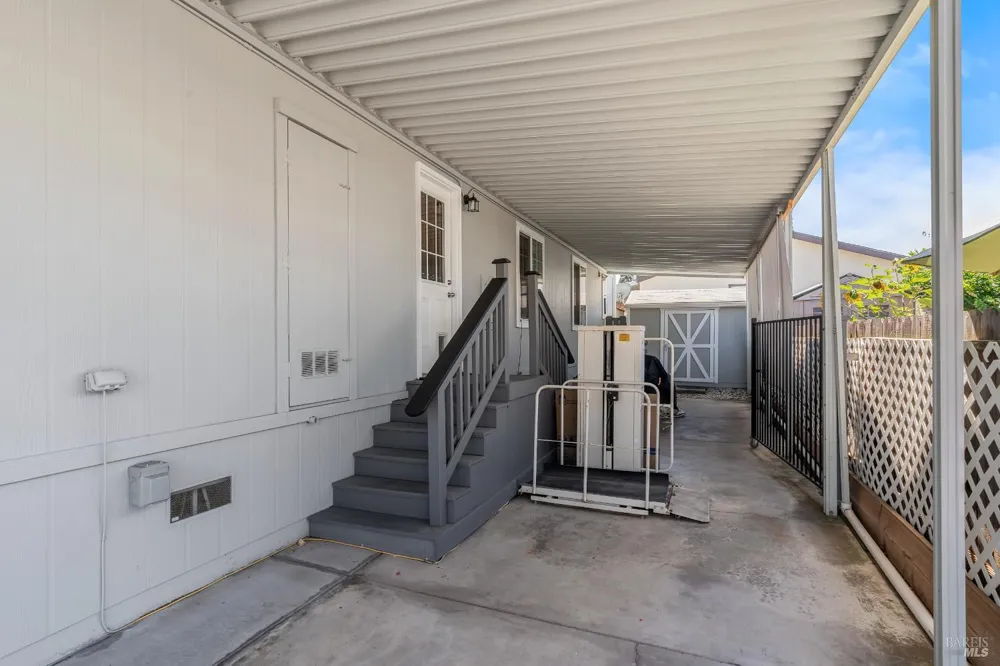 705 Sequoia Street Windsor, CA 95492