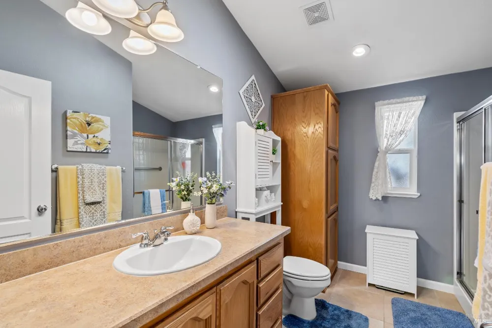 705 Sequoia Street Windsor, CA 95492