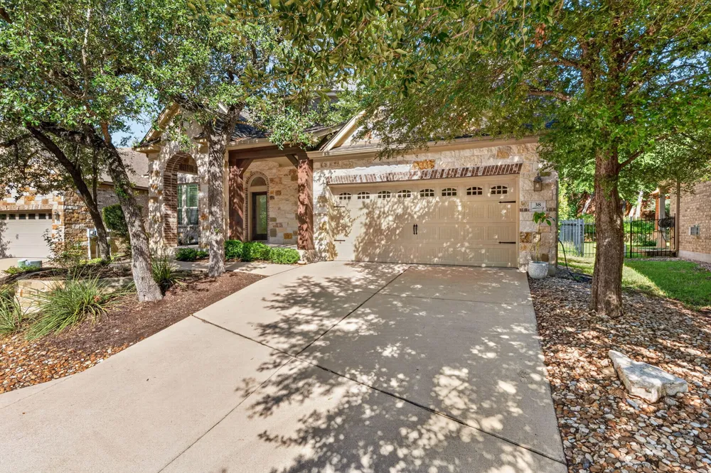 9550 Savannah Ridge Drive #38 Austin, TX 78726