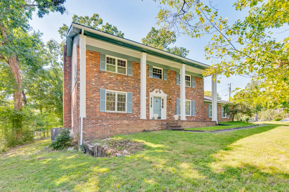 5661 Grayshore Lane Hixson, TN 37343