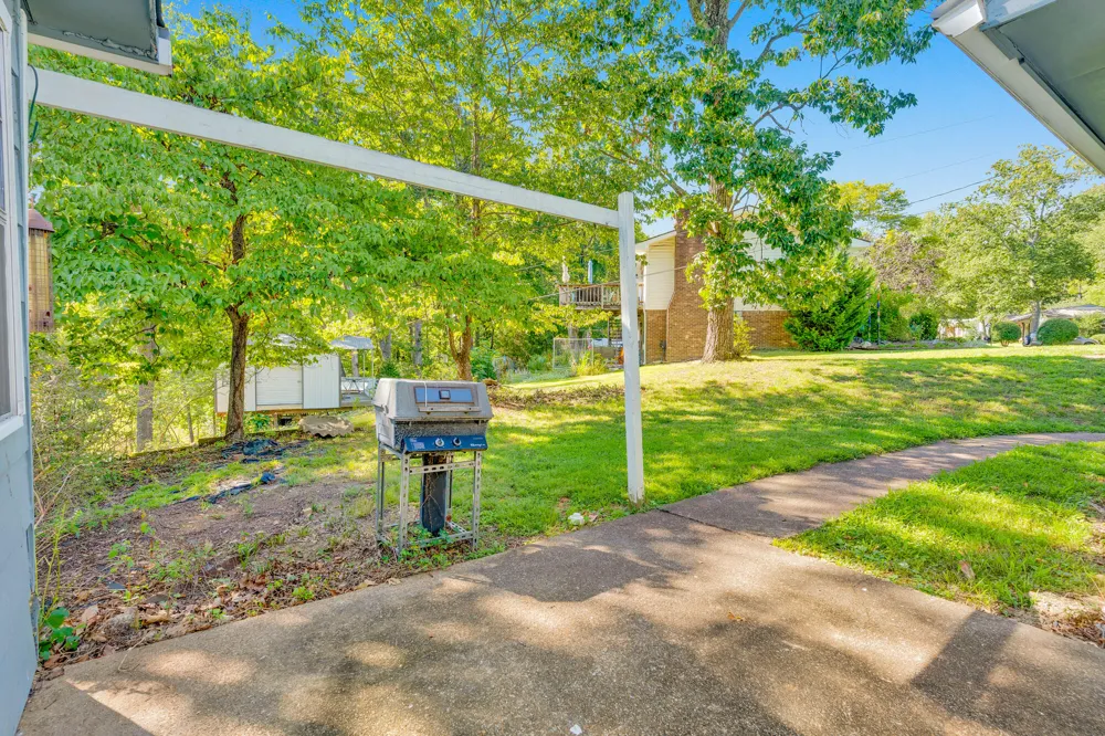 5661 Grayshore Lane Hixson, TN 37343