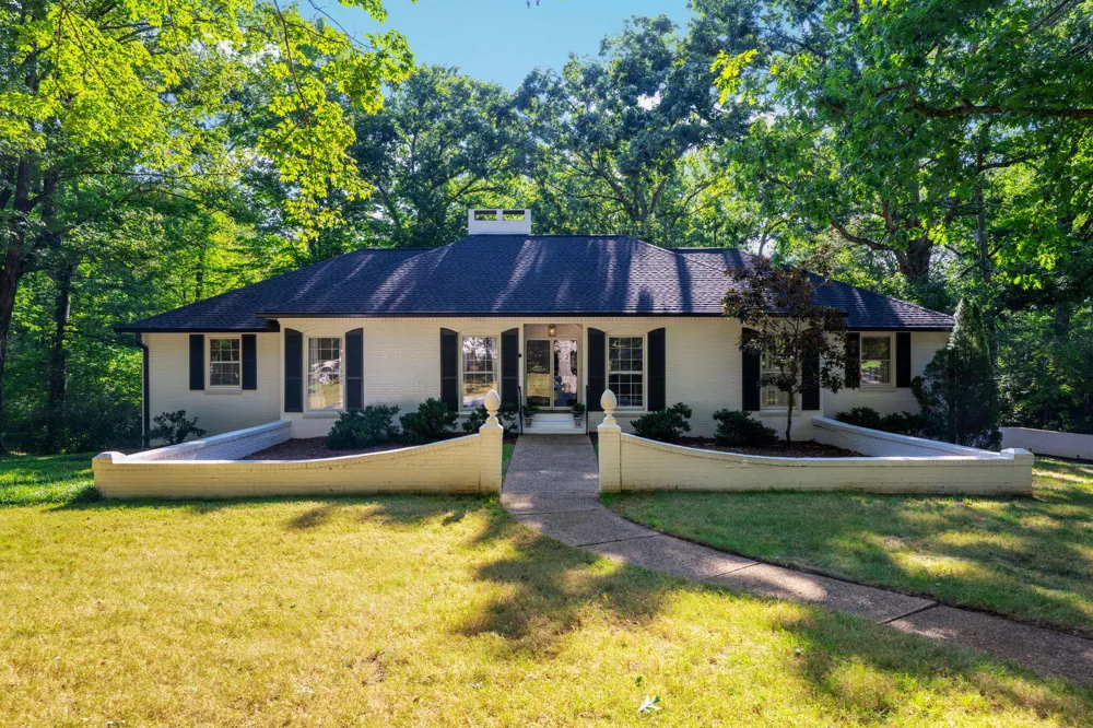 1102 Havenwood Drive Signal Mountain, TN 37377
