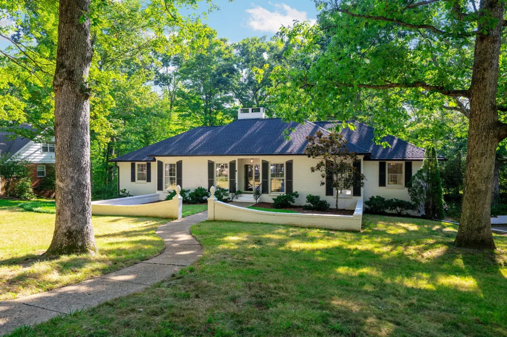 1102 Havenwood Drive Signal Mountain, TN 37377