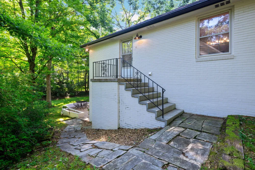 1102 Havenwood Drive Signal Mountain, TN 37377