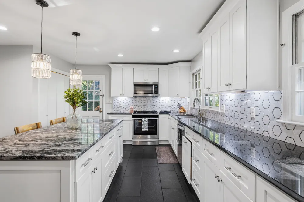 1102 Havenwood Drive Signal Mountain, TN 37377