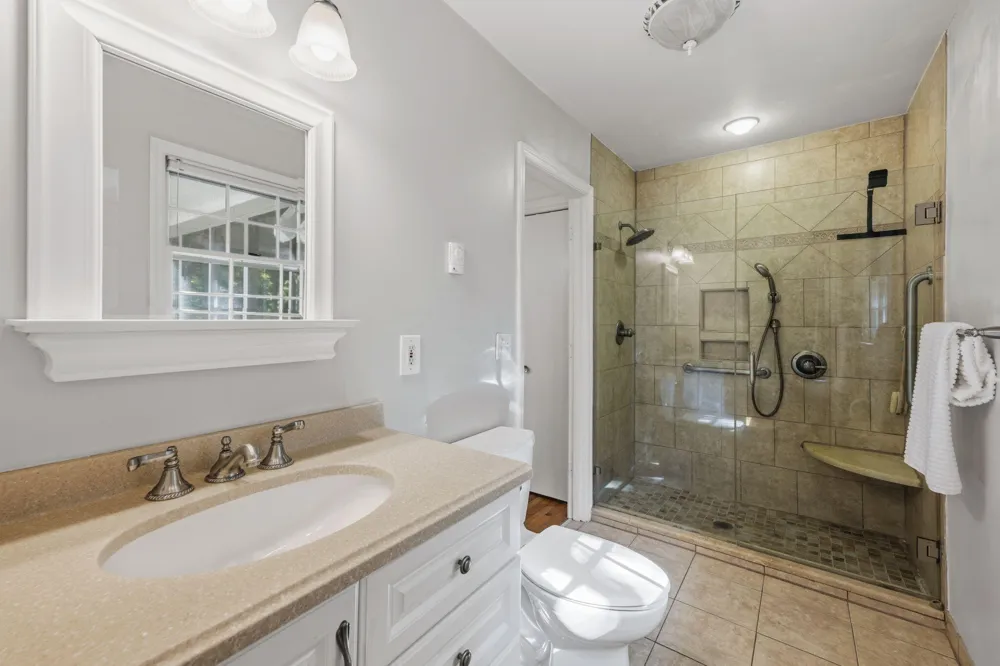 1102 Havenwood Drive Signal Mountain, TN 37377