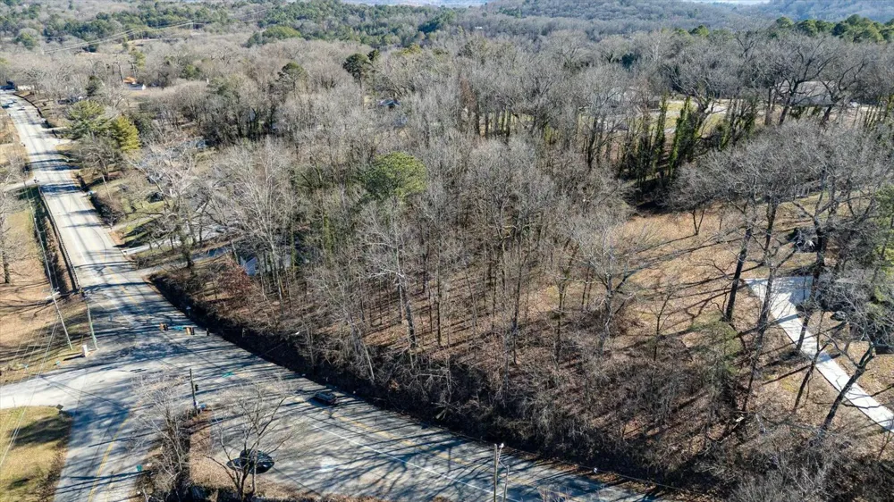 Bonny Oaks Drive Chattanooga, TN 37406