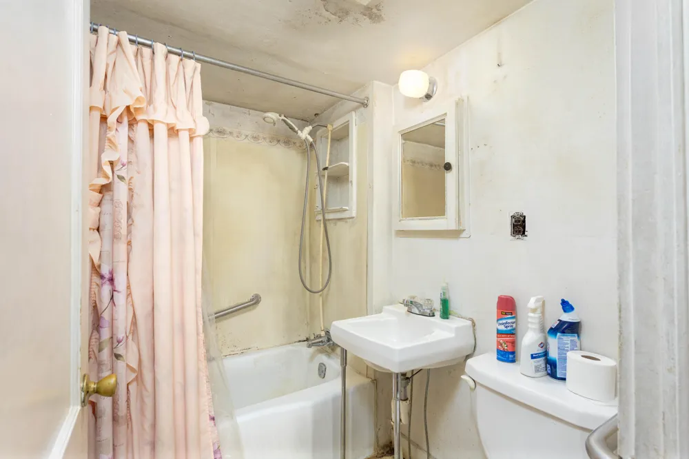 4924 Wolf Creek Road Spring City, TN 37381