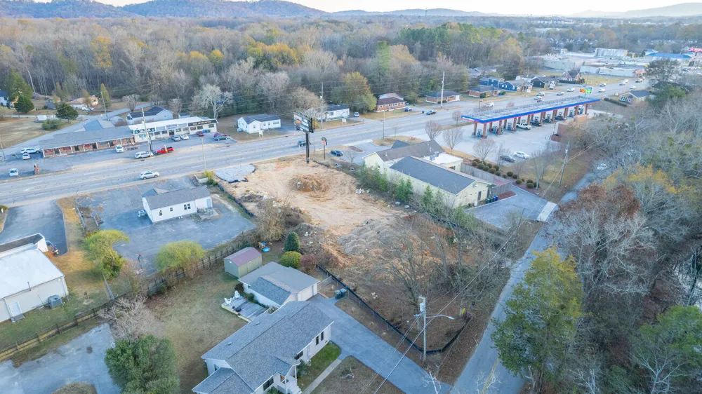 5468 Old Hixson Pike Hixson, TN 37343
