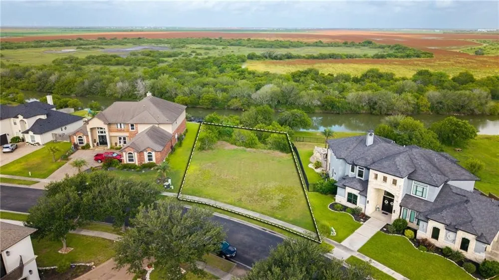 7617 Kings Corpus Christi, TX 78413