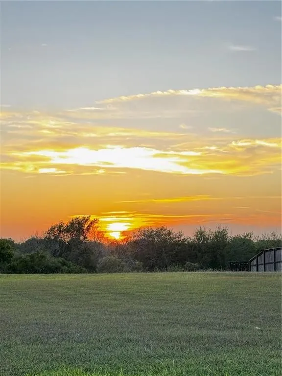 7617 Kings Corpus Christi, TX 78413
