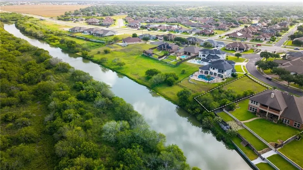 7617 Kings Corpus Christi, TX 78413