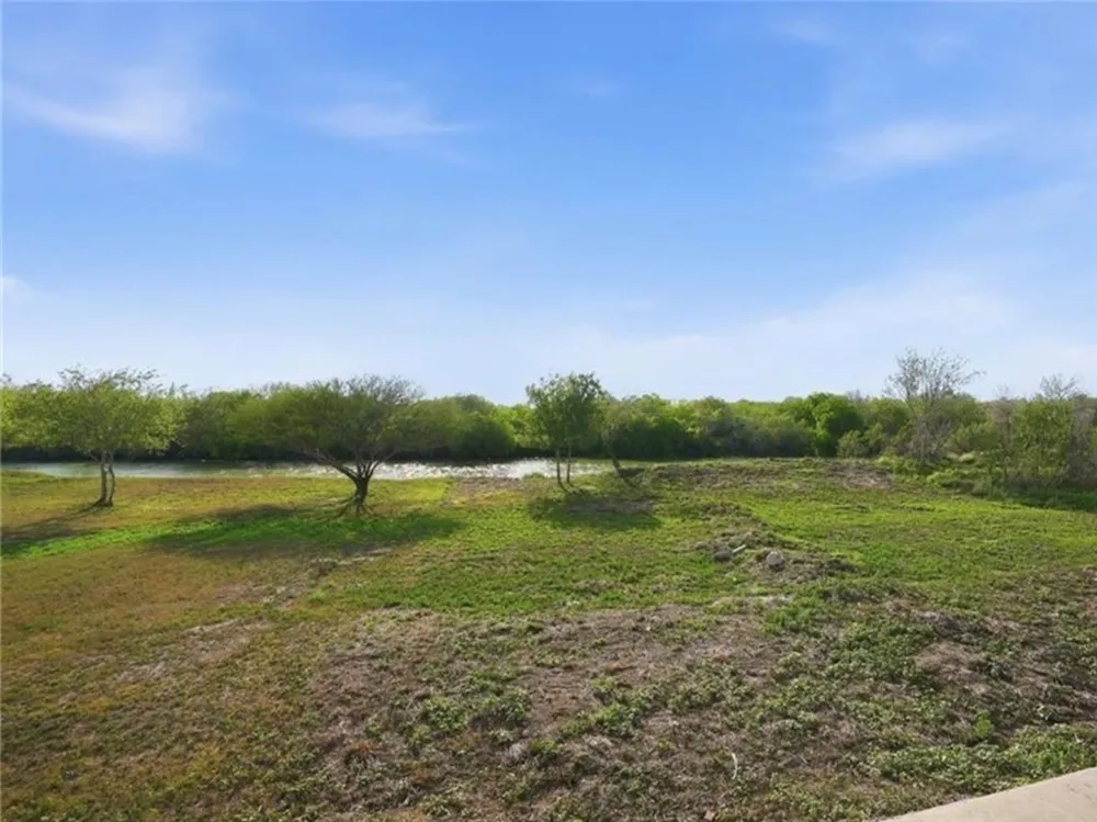 7617 Kings Corpus Christi, TX 78413