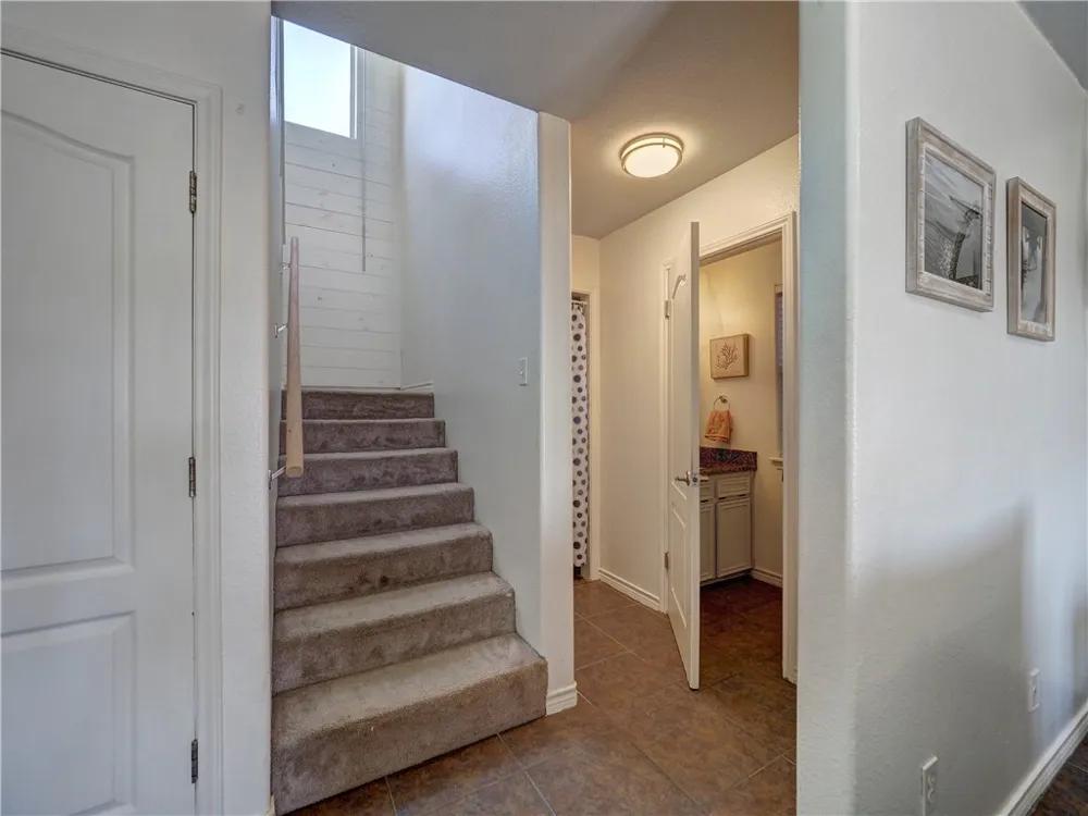 202 Causeway Street Portland, TX 78374