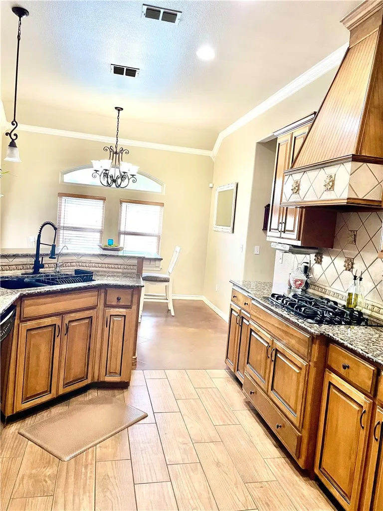 5937 Hidden Valley Lp Sandia, TX 78383