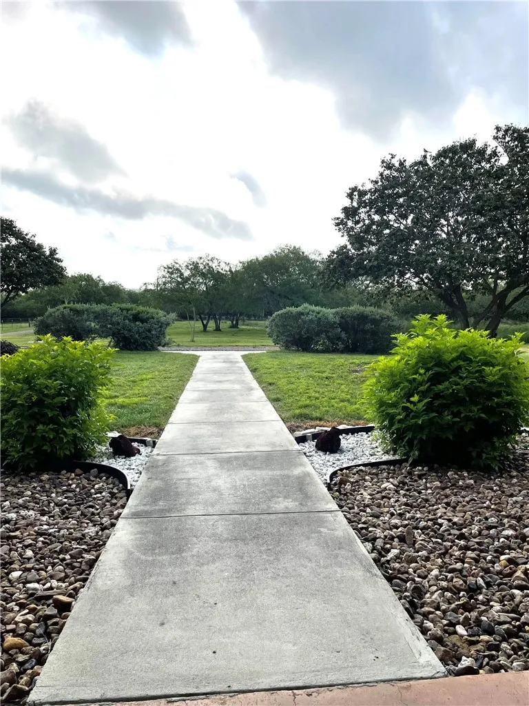 5937 Hidden Valley Lp Sandia, TX 78383