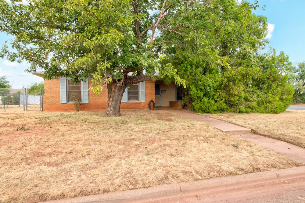 2168 Westview Drive Abilene, TX 79603