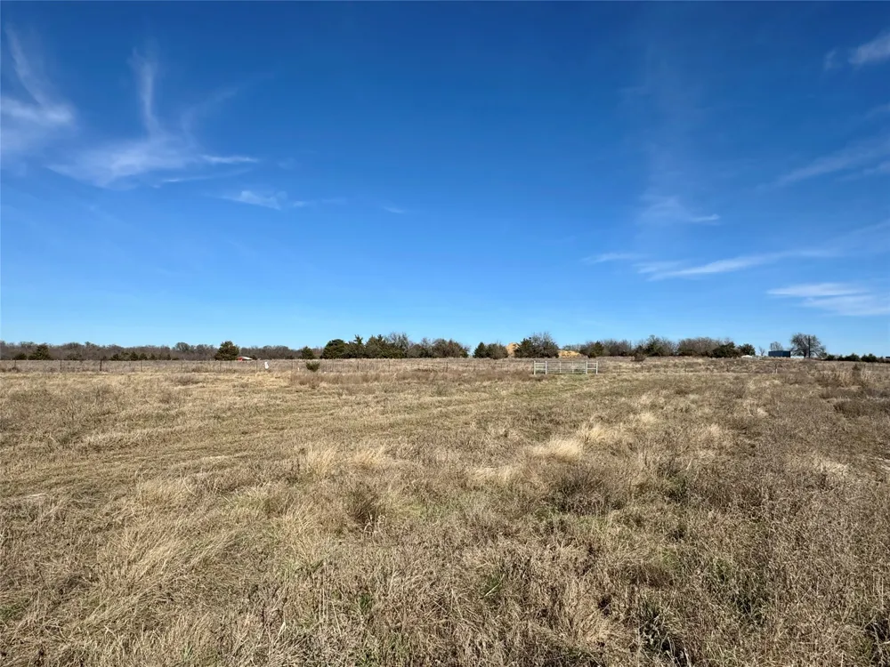 CR 1043 Celeste, TX 75423