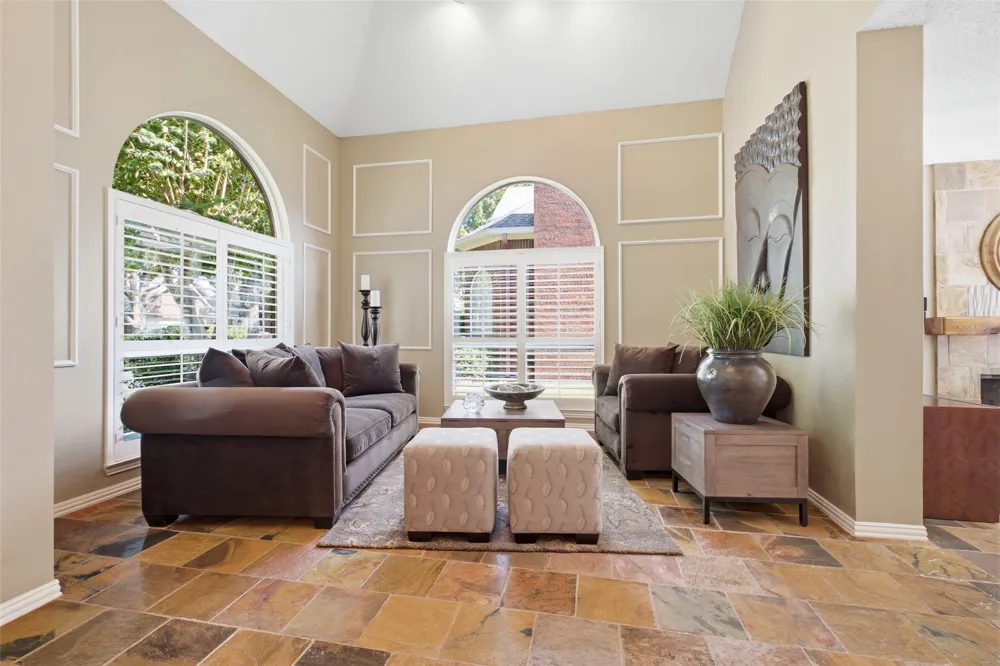14616 Waterview Circle Addison, TX 75001