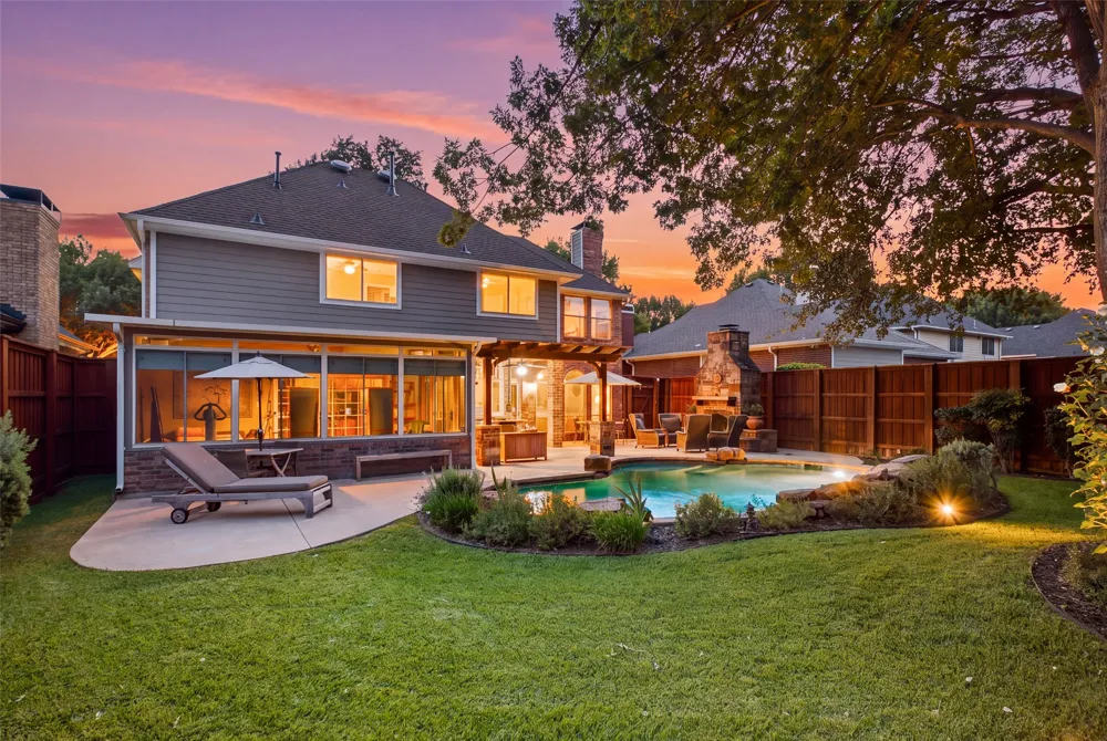 14616 Waterview Circle Addison, TX 75001