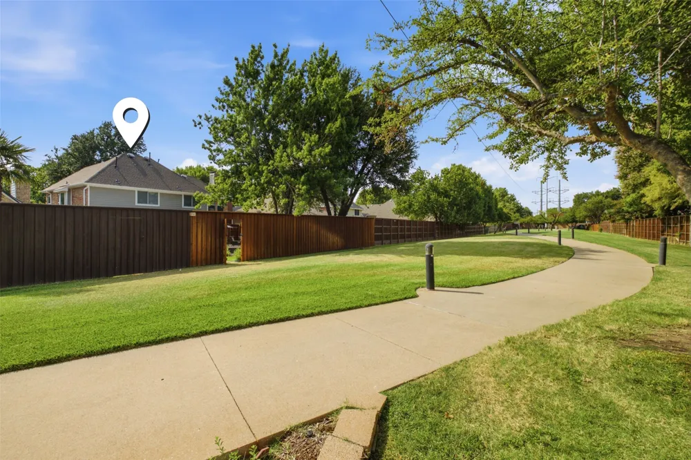 14616 Waterview Circle Addison, TX 75001