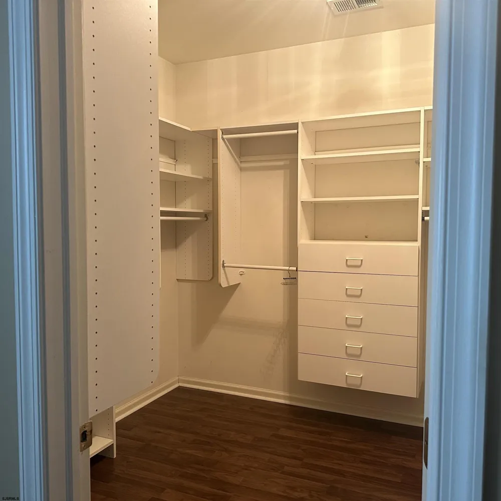 519 Emerson Ct Galloway Township, NJ 08205