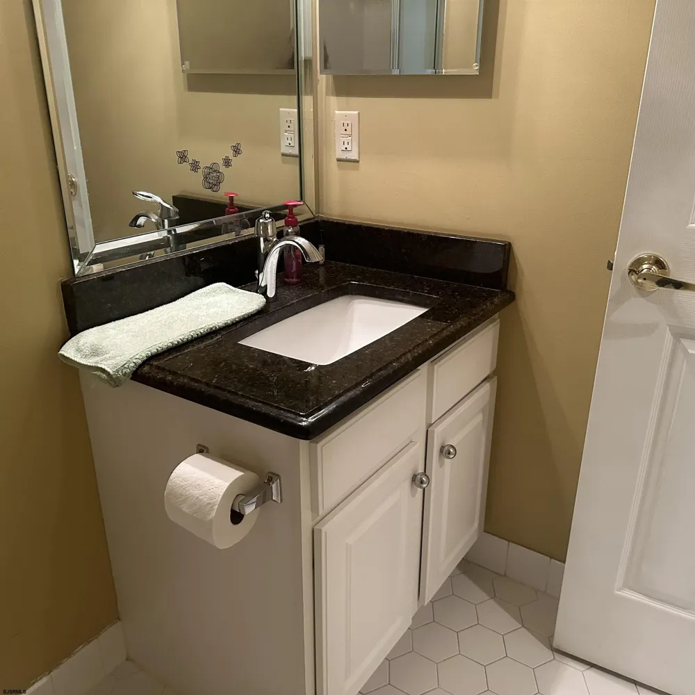 519 Emerson Ct Galloway Township, NJ 08205