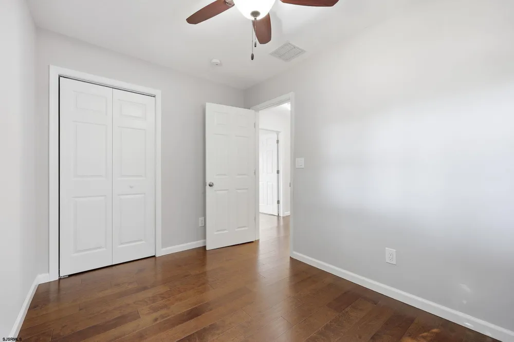 112 Spray Ave Egg Harbor Township, NJ 08234