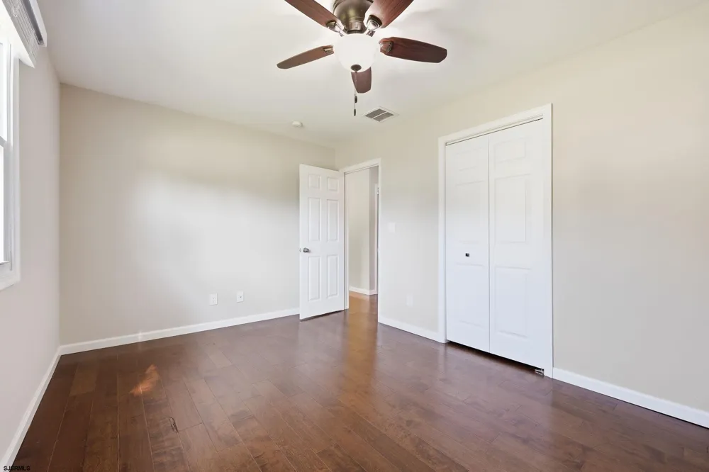 112 Spray Ave Egg Harbor Township, NJ 08234