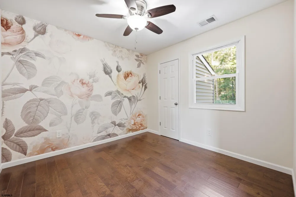 112 Spray Ave Egg Harbor Township, NJ 08234