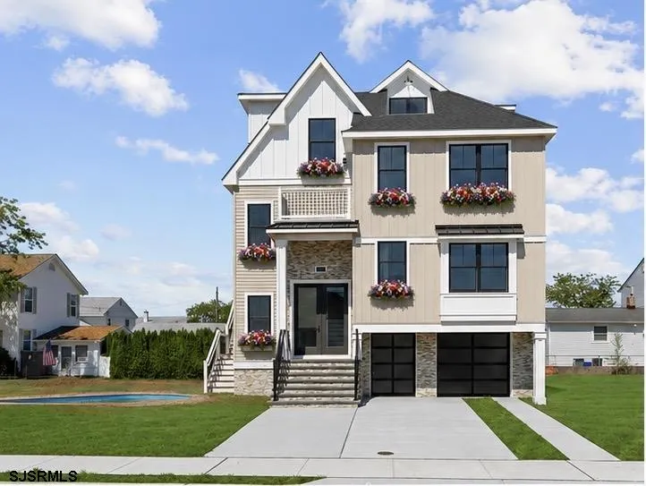 323 N Huntington Ave Margate, NJ 08402