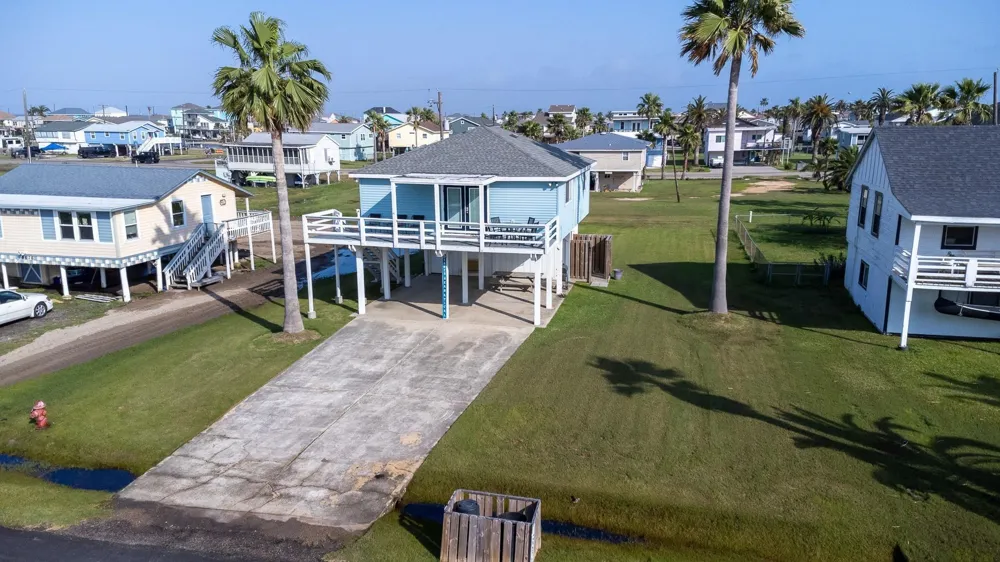 16622 John Silver Road Galveston, TX 77554