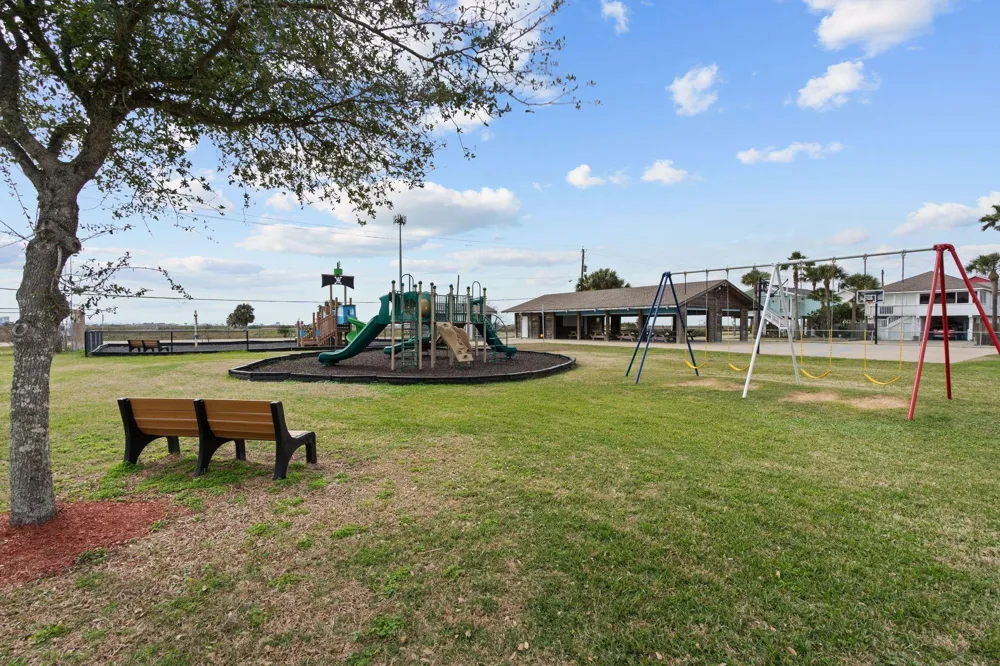 16622 John Silver Road Galveston, TX 77554