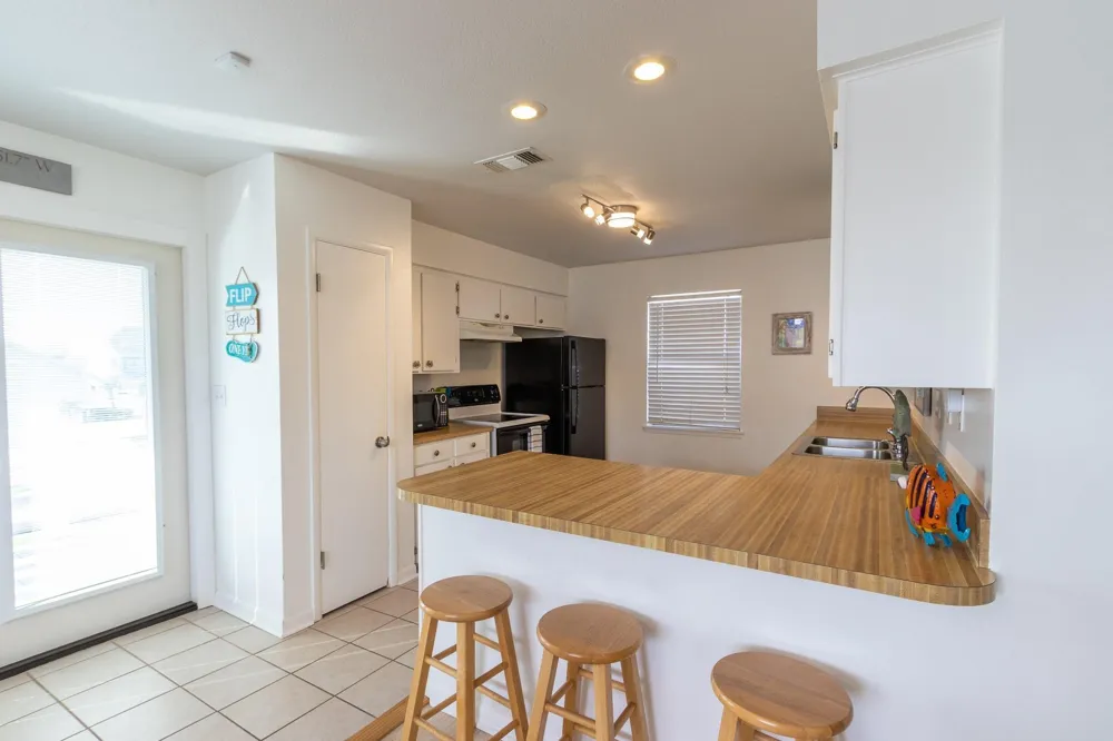 16622 John Silver Road Galveston, TX 77554