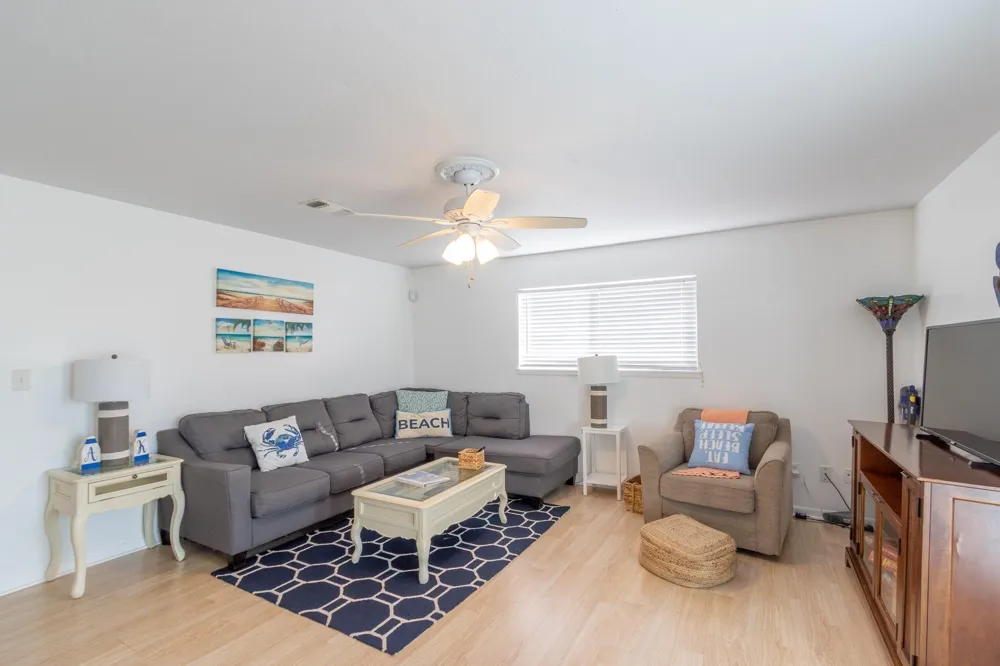 16622 John Silver Road Galveston, TX 77554
