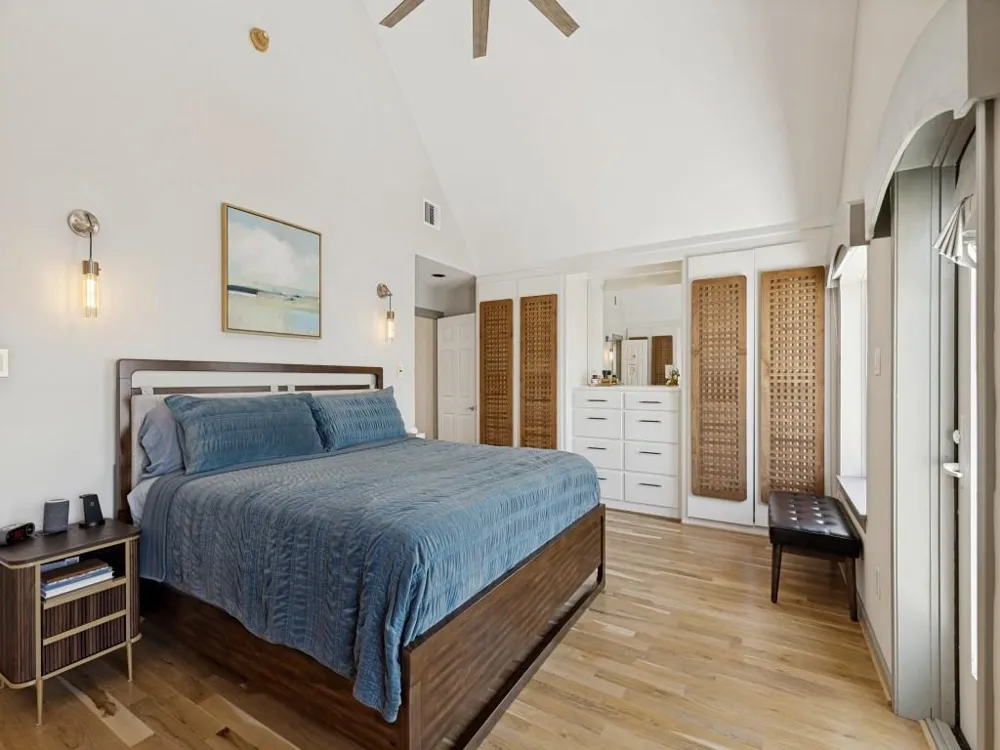 7312 Offats Point Circle Galveston, TX 77551